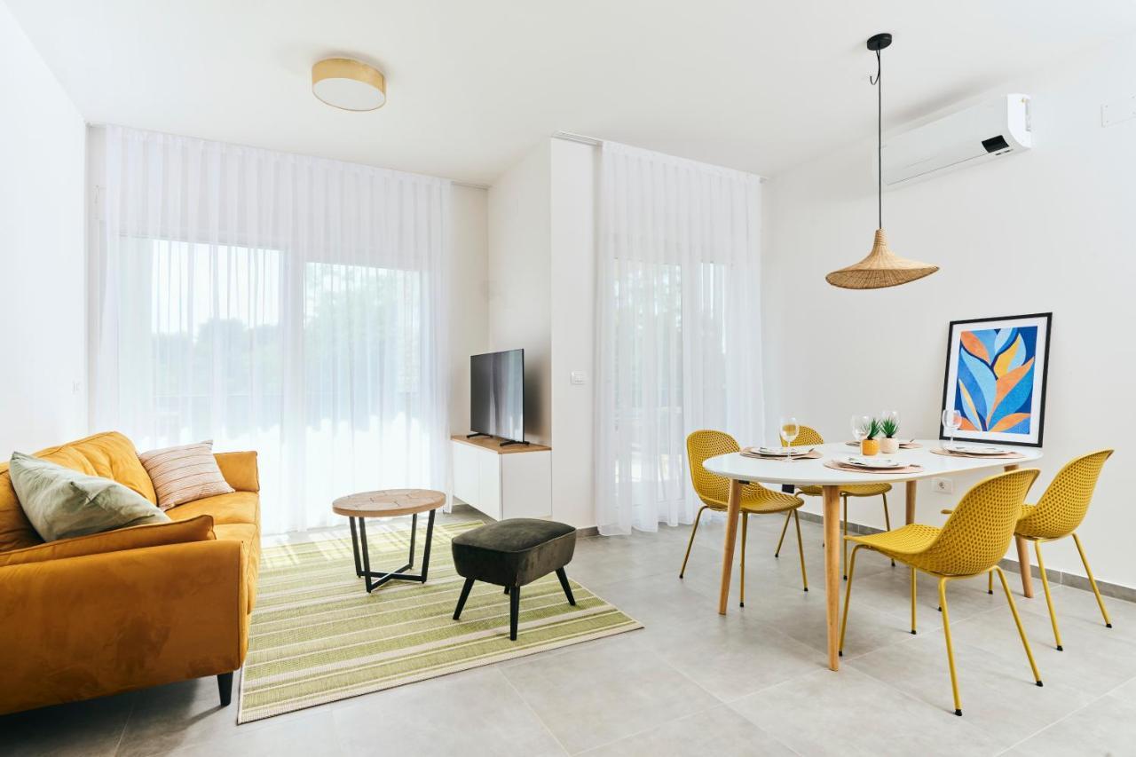 Apartments San Maris 2 Umag Ngoại thất bức ảnh