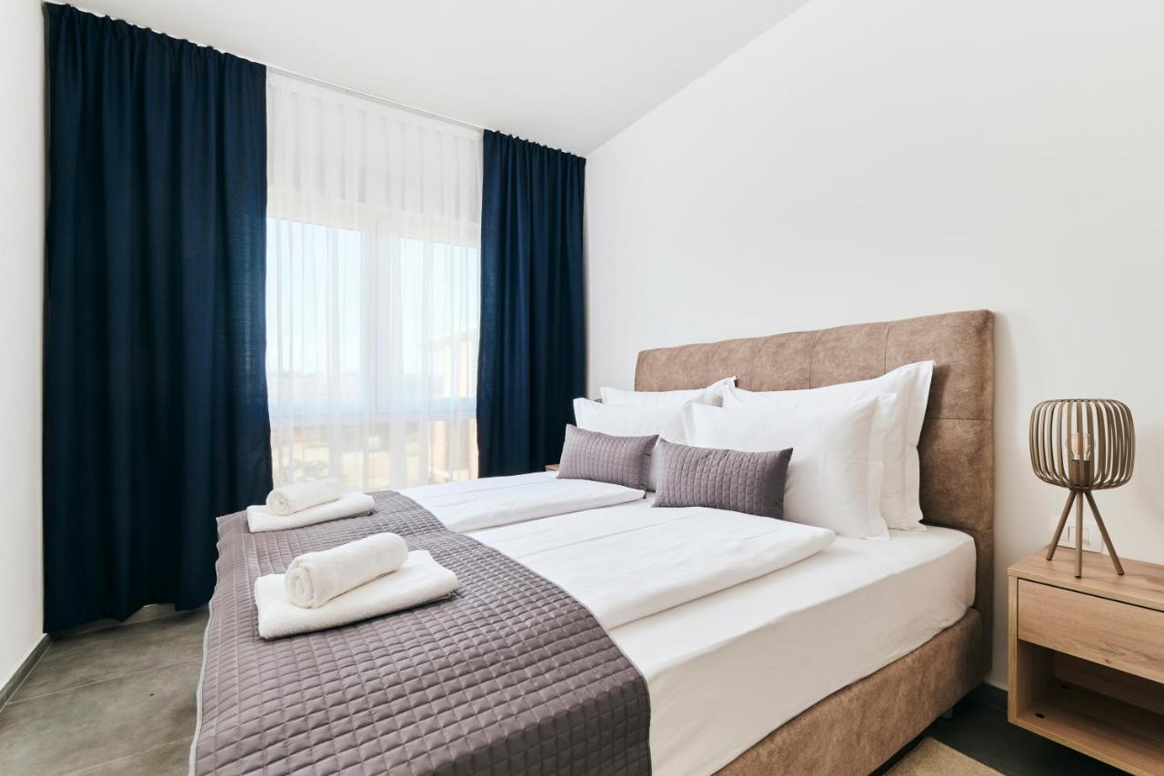 Apartments San Maris 2 Umag Ngoại thất bức ảnh